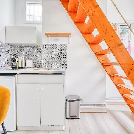 Proche Mairie Du 14e Arrondissement - Iii