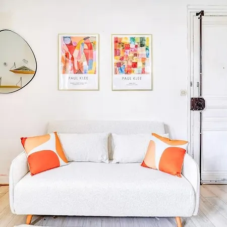 Proche Mairie Du 14e Arrondissement - Iii Paříž